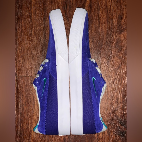 Nike Size 11.5 - Picture 11 of 15